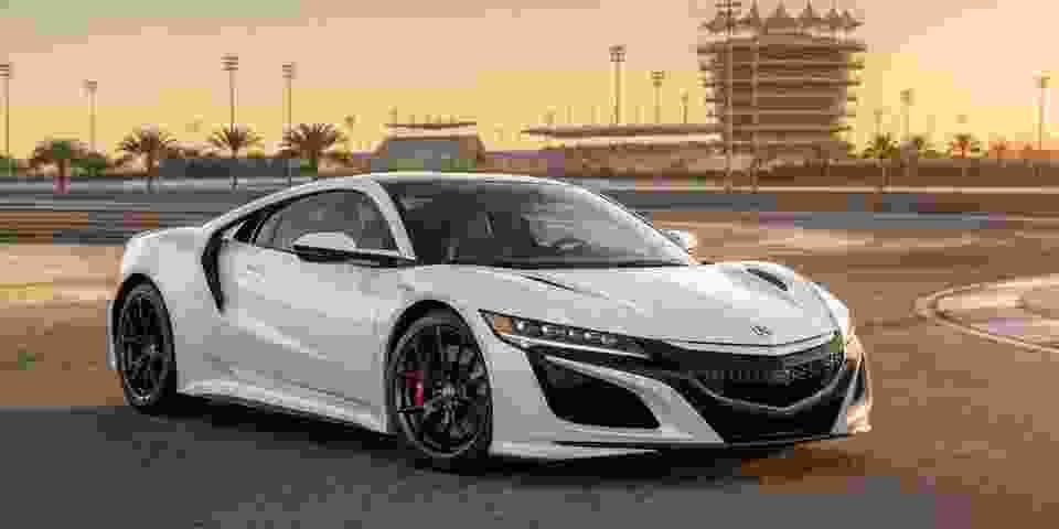 أكيورا NSX