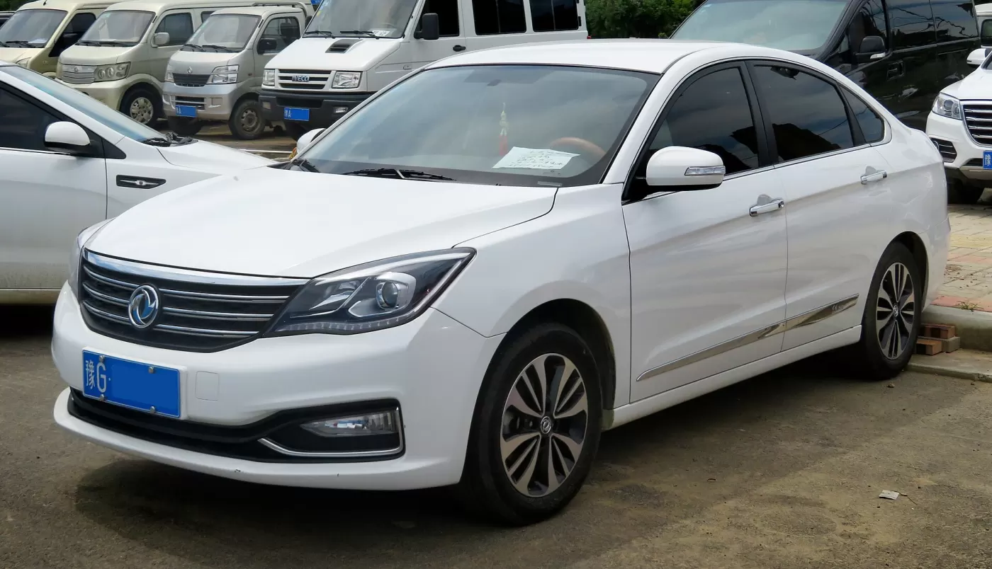 أيولوس Dongfeng Fengshen A60