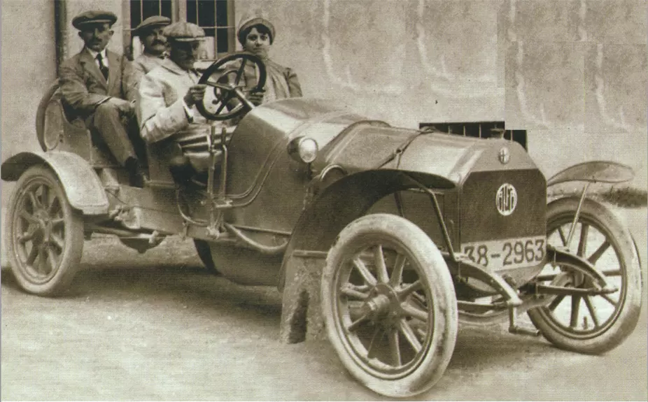 ألفا روميو A.L.F.A 12 HP