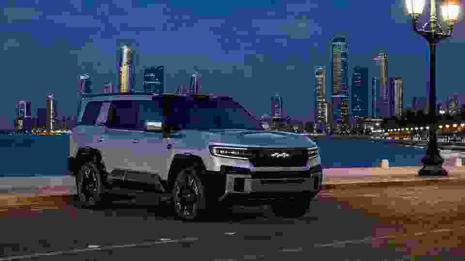 denza b8 في الخليج