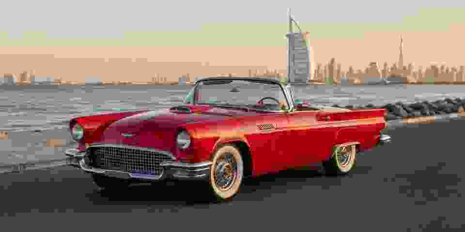 فورد ثندربيرد — تصور توضيحي لنسخة 1957