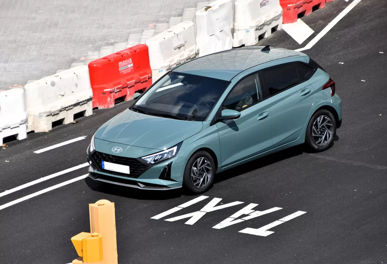 هيونداي i20