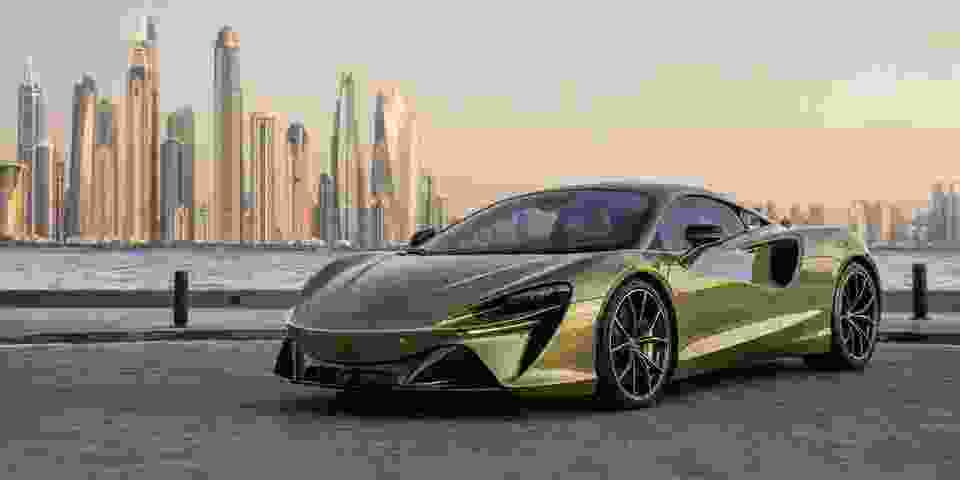 ماكلارين Artura