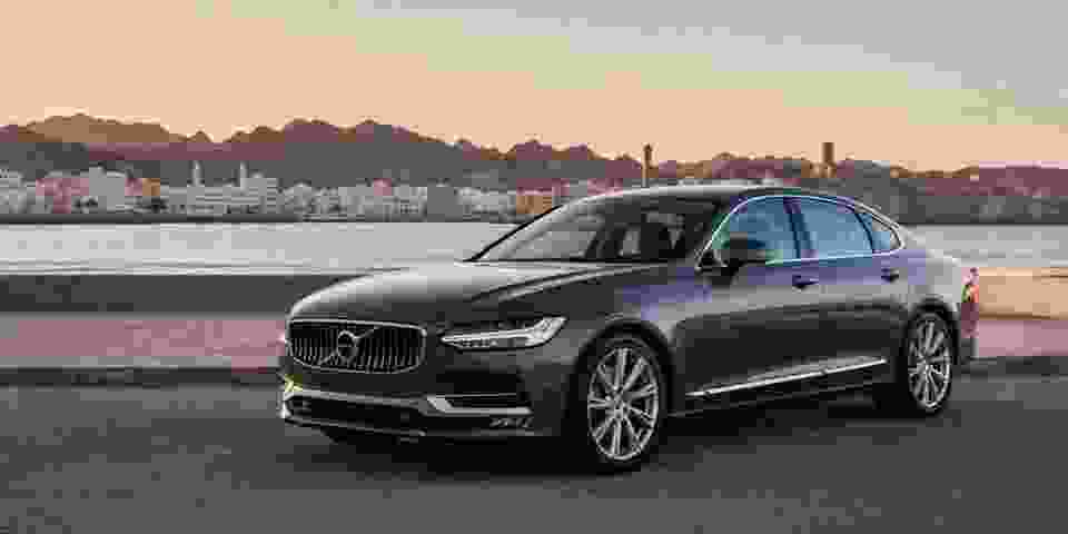 فولفو S90